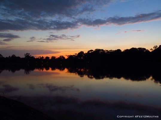 Sunset Angkor Wat moat
