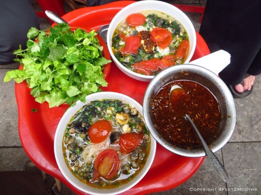Snail soup called bún óc