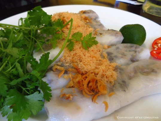 Spring rolls at Quan Ngon