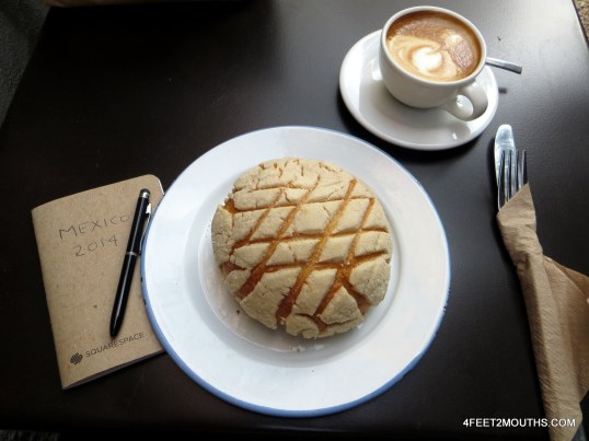 Trip planning over café and conchas